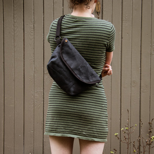 "LACEWING" CROSSBODY bag- Black