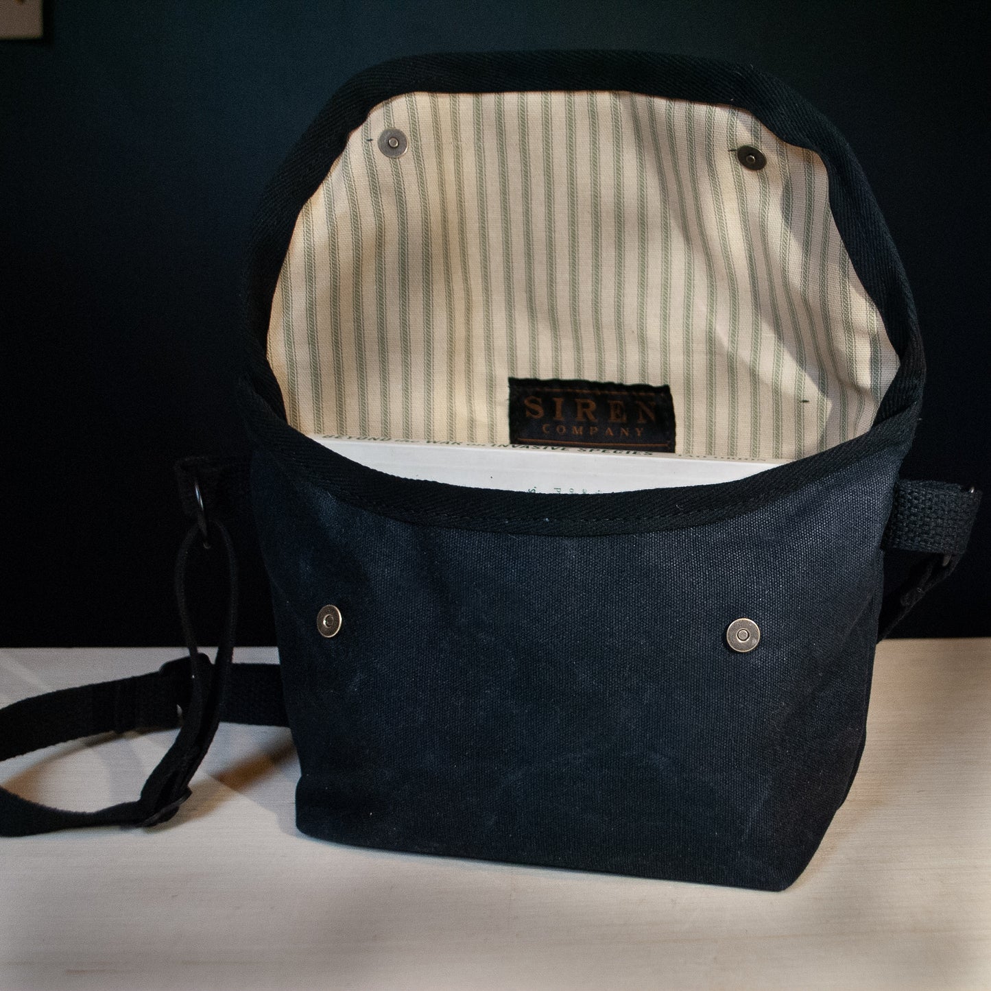 "LACEWING" CROSSBODY BAG- Field tan