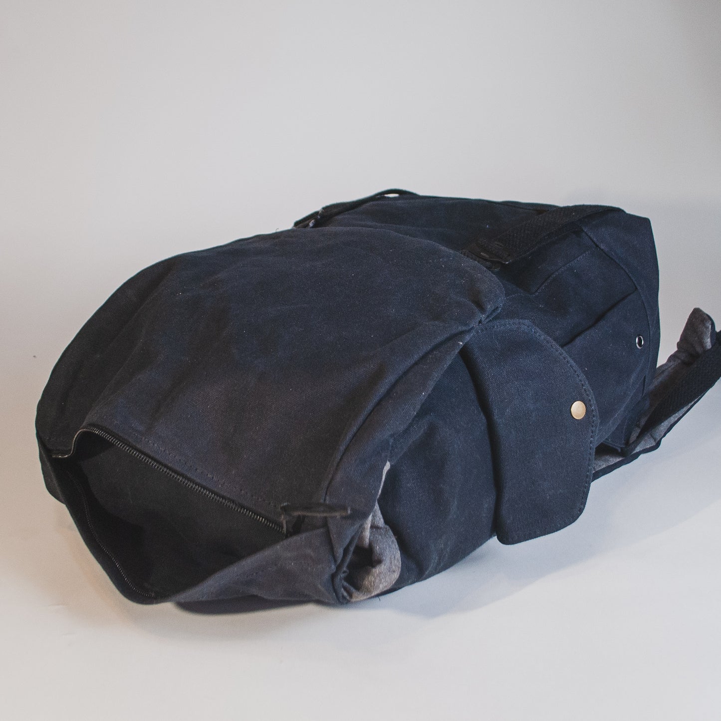 MADE TO ORDER DAY PACK- BLACK