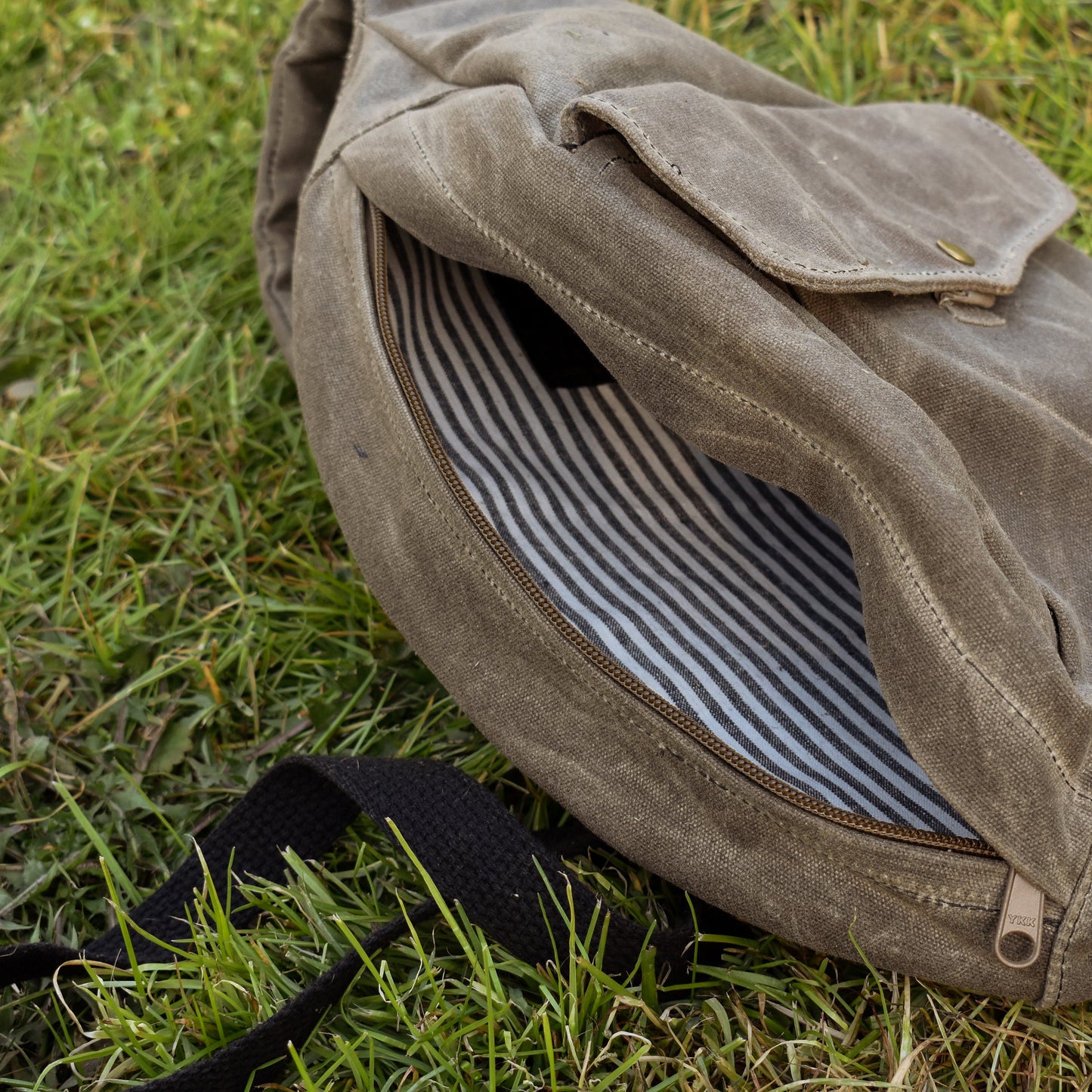 MADE TO ORDER- SLING BAG- FIELD TAN