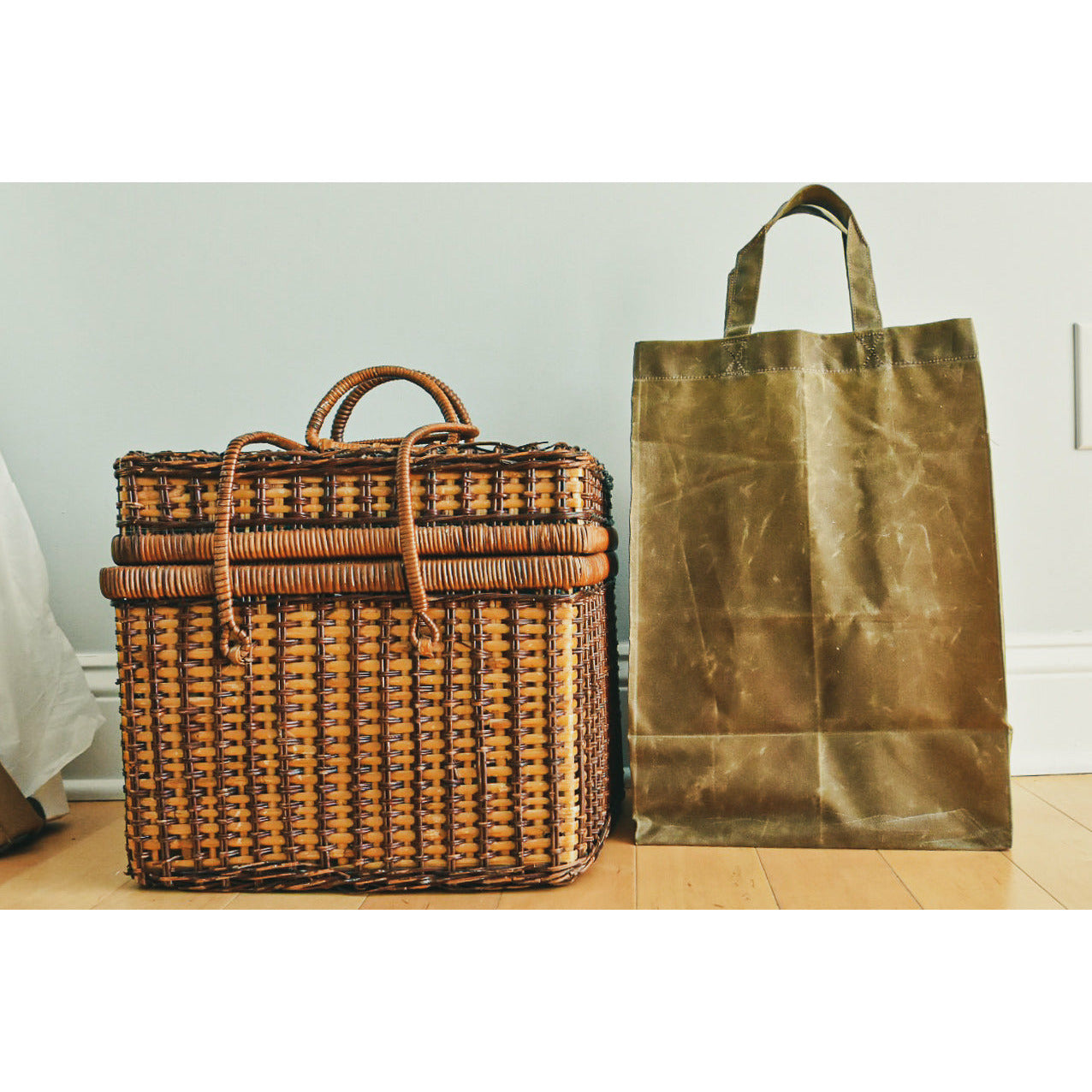 BROWN "PAPER" BAG
