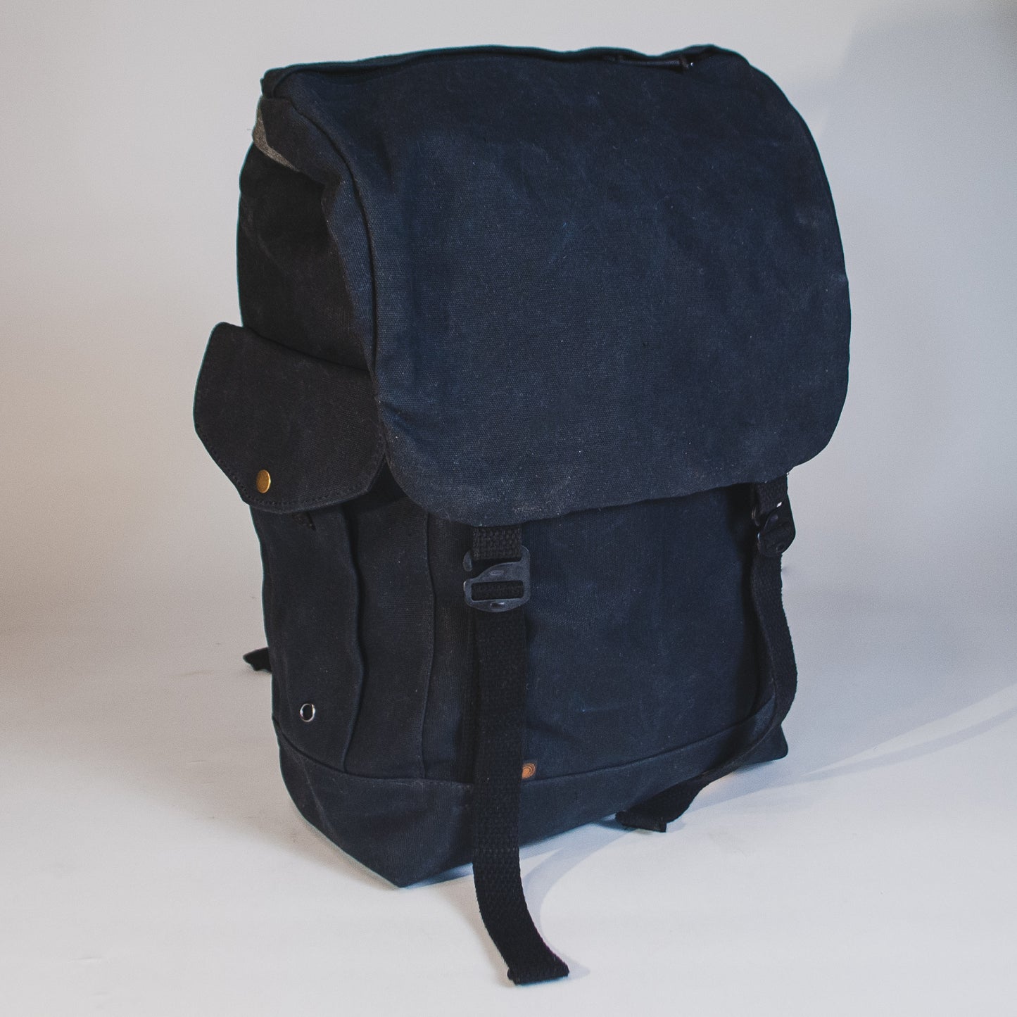 MADE TO ORDER DAY PACK- BLACK